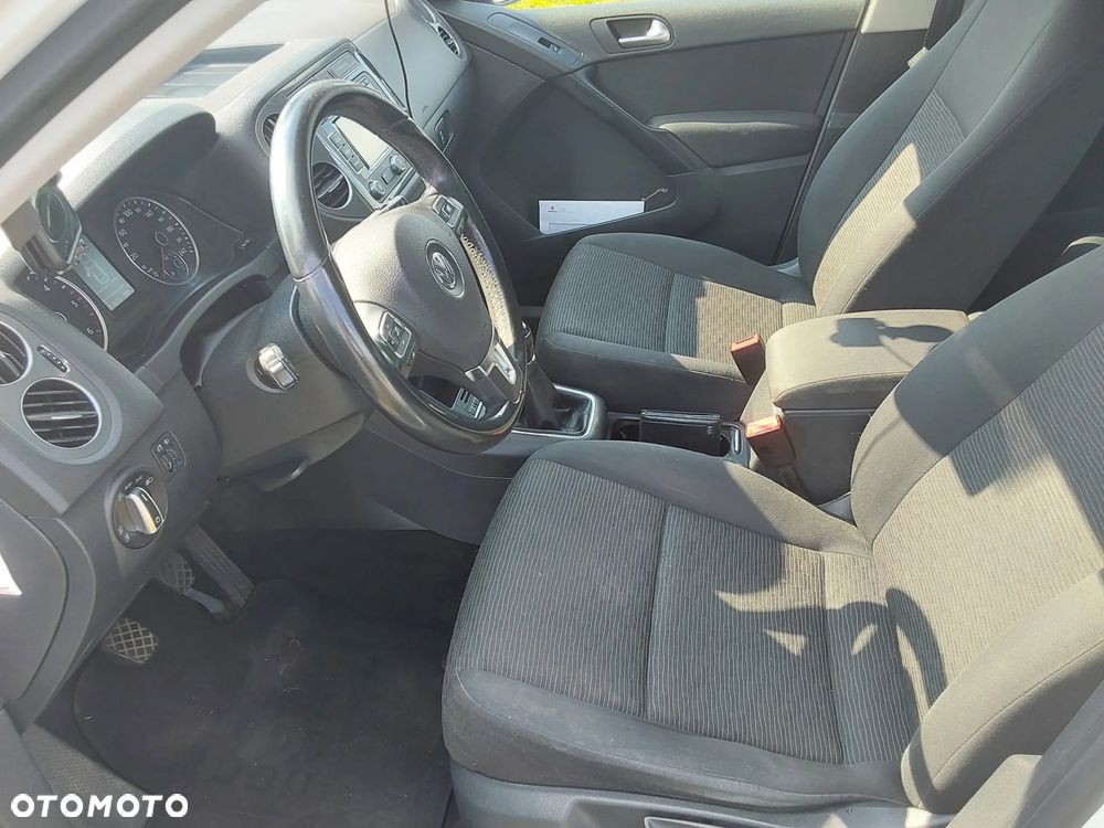 Volkswagen Tiguan 2.0 TDI SCR BlueMotion Technology Trend & Fun - 17