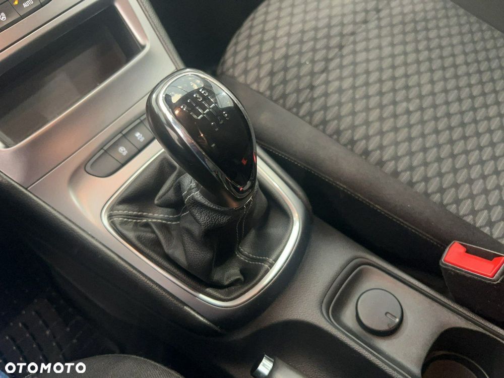 Opel Astra - 18
