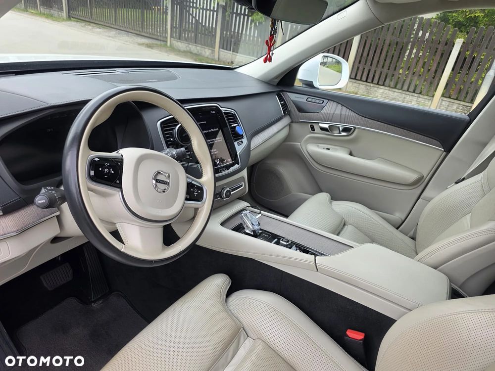 Volvo XC 90 B5 D AWD Inscription 7os - 21