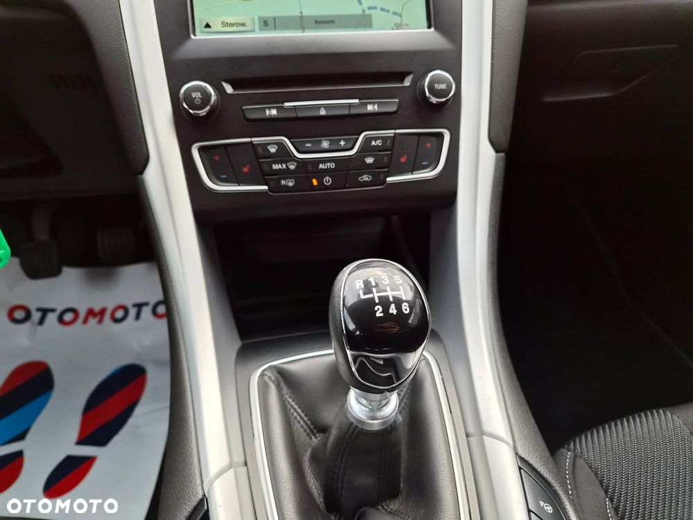 Ford Mondeo - 25