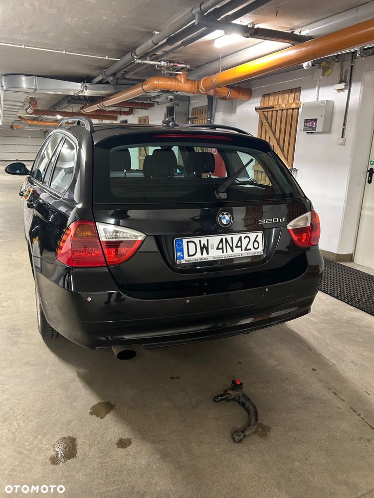 BMW Seria 3 320d - 6
