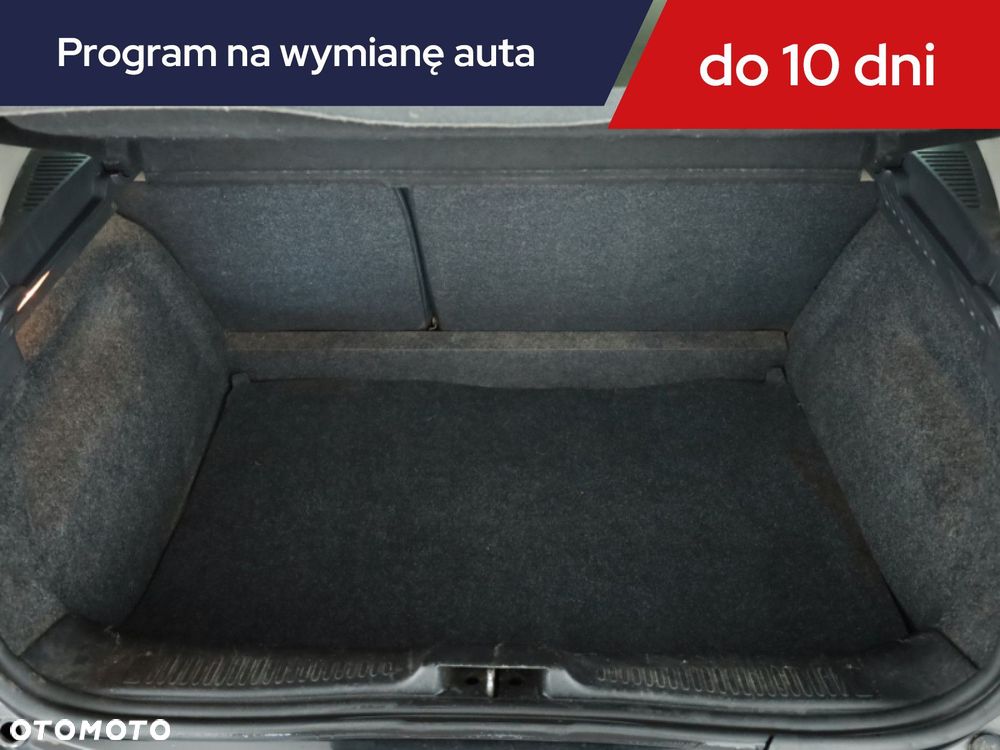 Renault Clio - 18