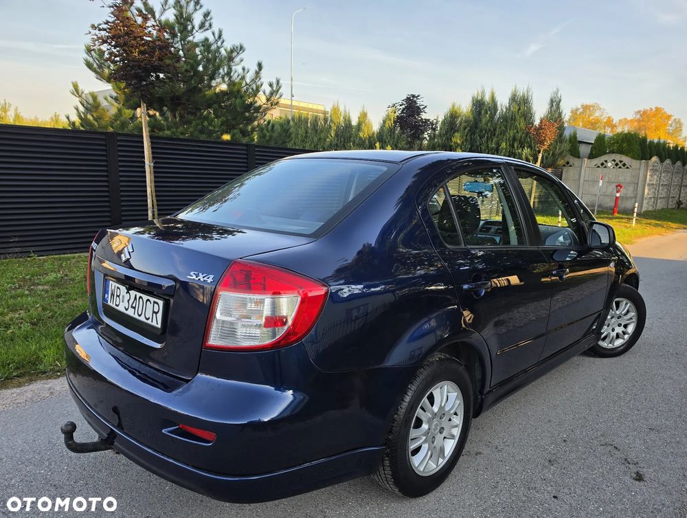 Suzuki SX4 - 8