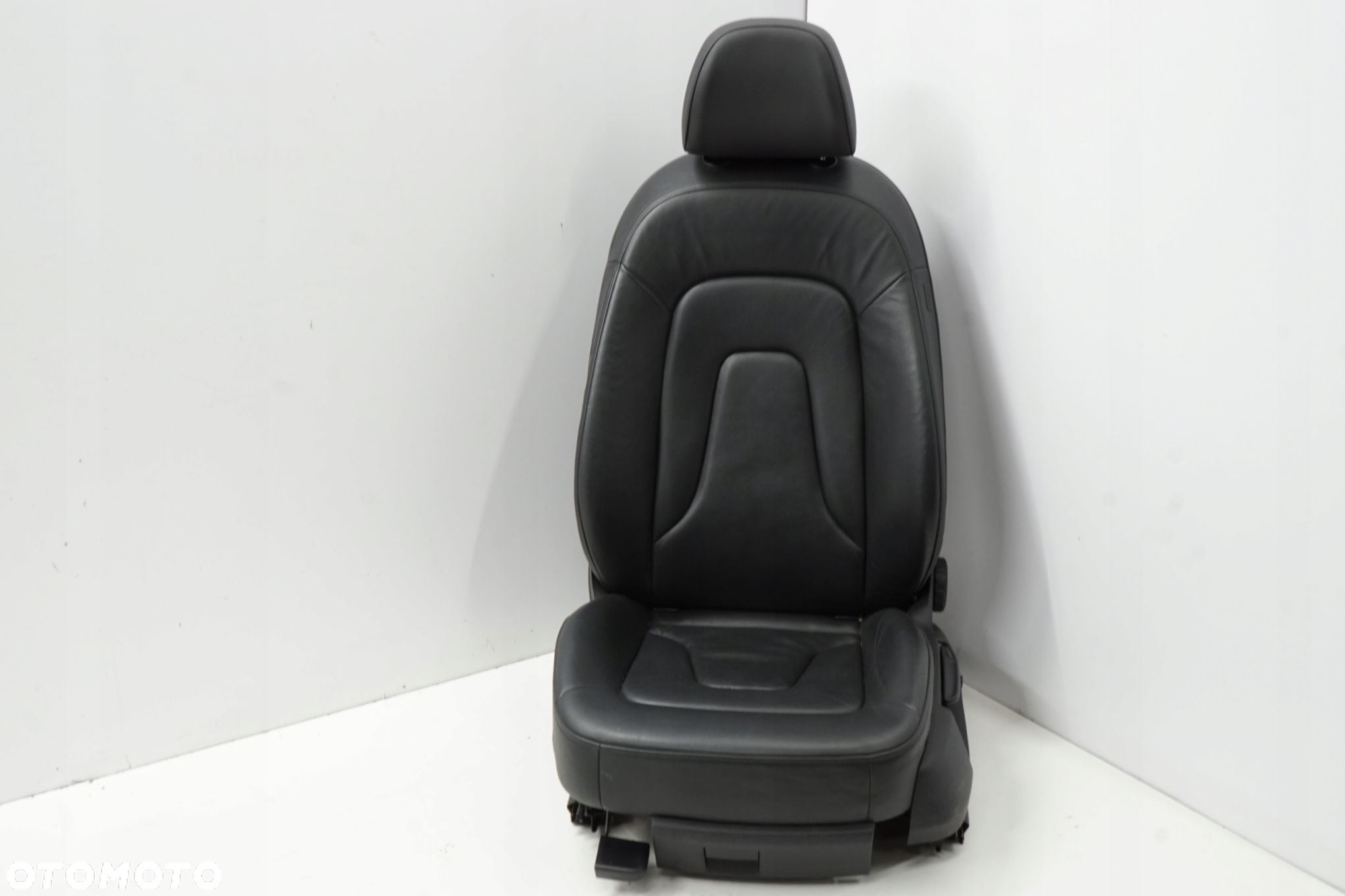 AUDI A4 B8 KOMBI 09R FOTELE KANAPA BOCZKI GRZANE - 5