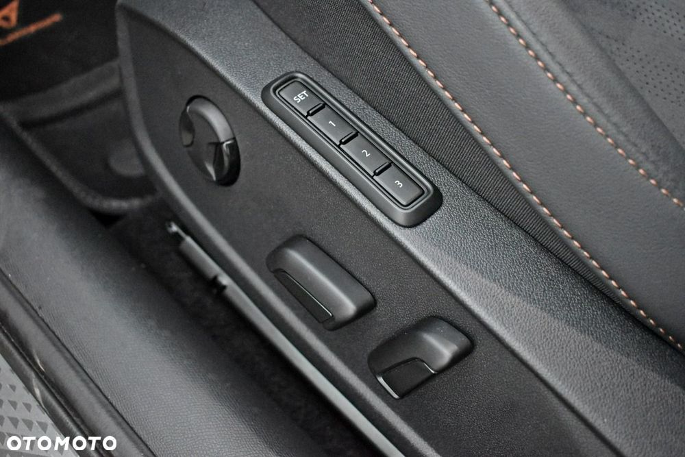 Cupra Formentor 1.5 e-Hybrid PHEV DSG - 10