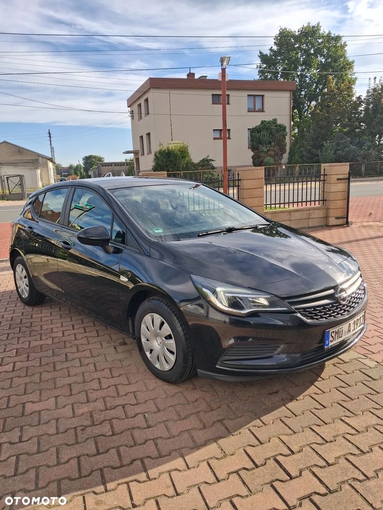 Opel Astra - 4