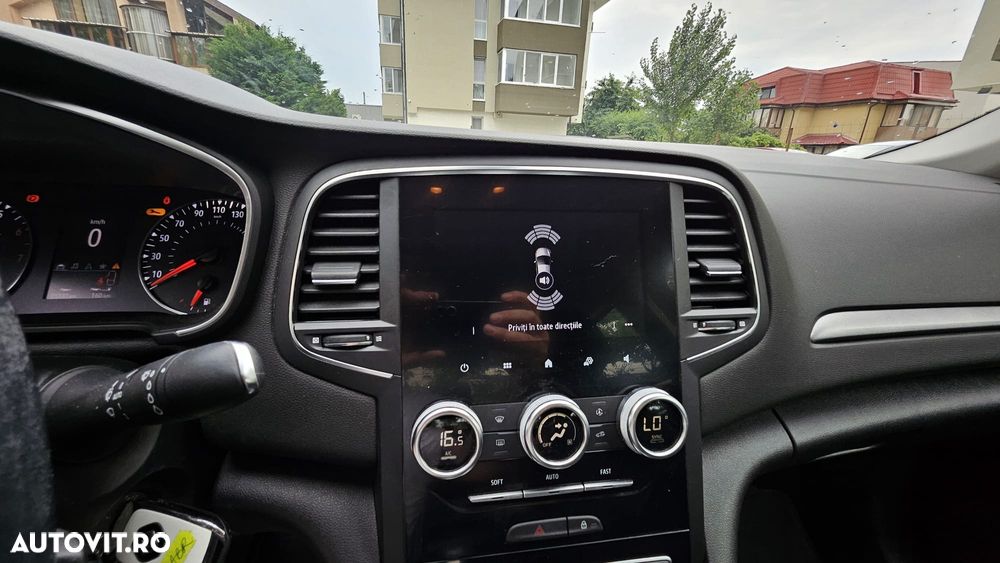 Renault Megane TCe 116 GPF Zen - 13