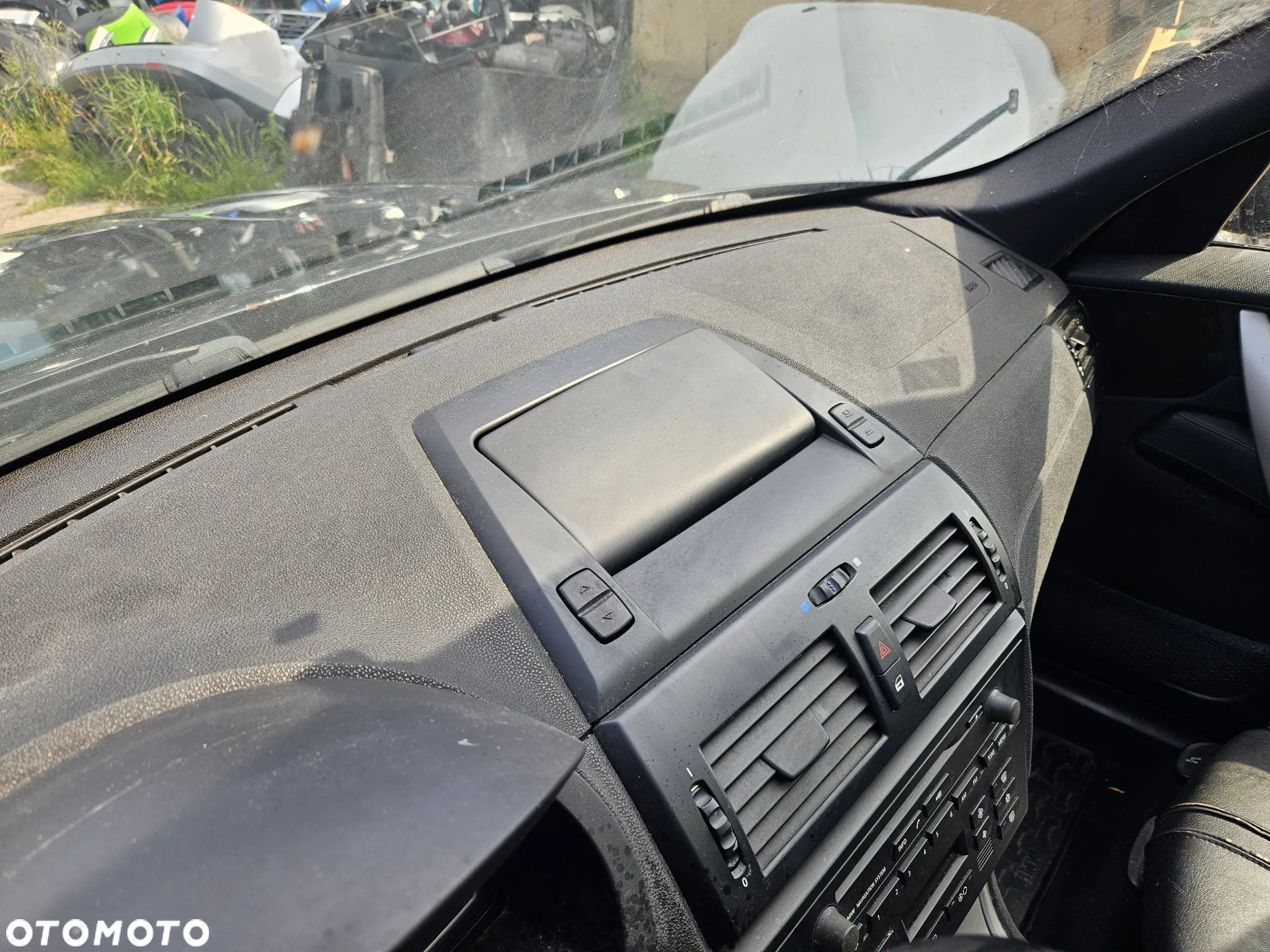 BMW X3 E83 PULPIT DESKA ROZDZIELCZA KONSOLA - 15