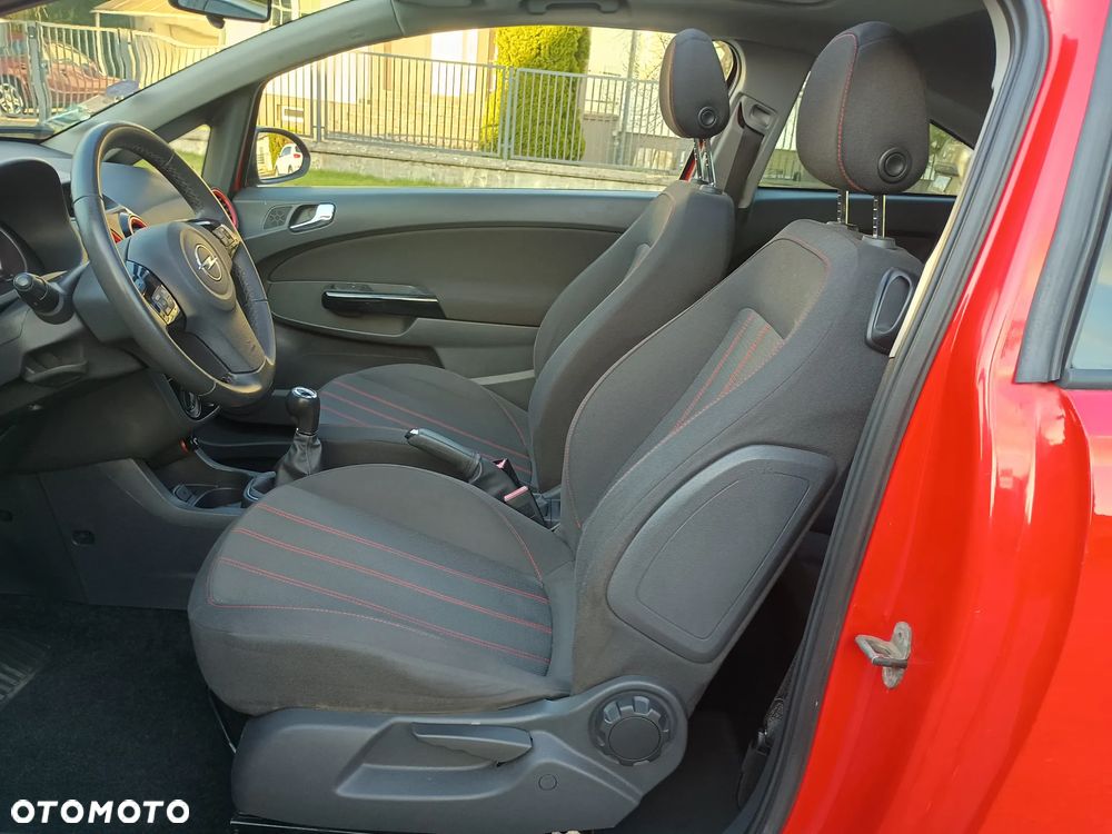 Opel Corsa 1.4 16V Sport - 21