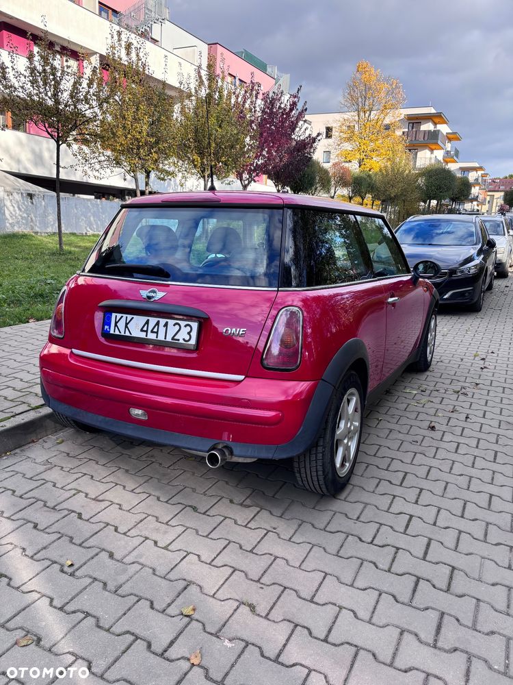 MINI ONE Standard - 5