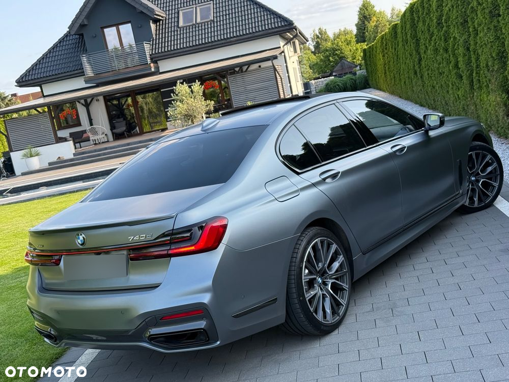 BMW Seria 7 740d xDrive sport - 25
