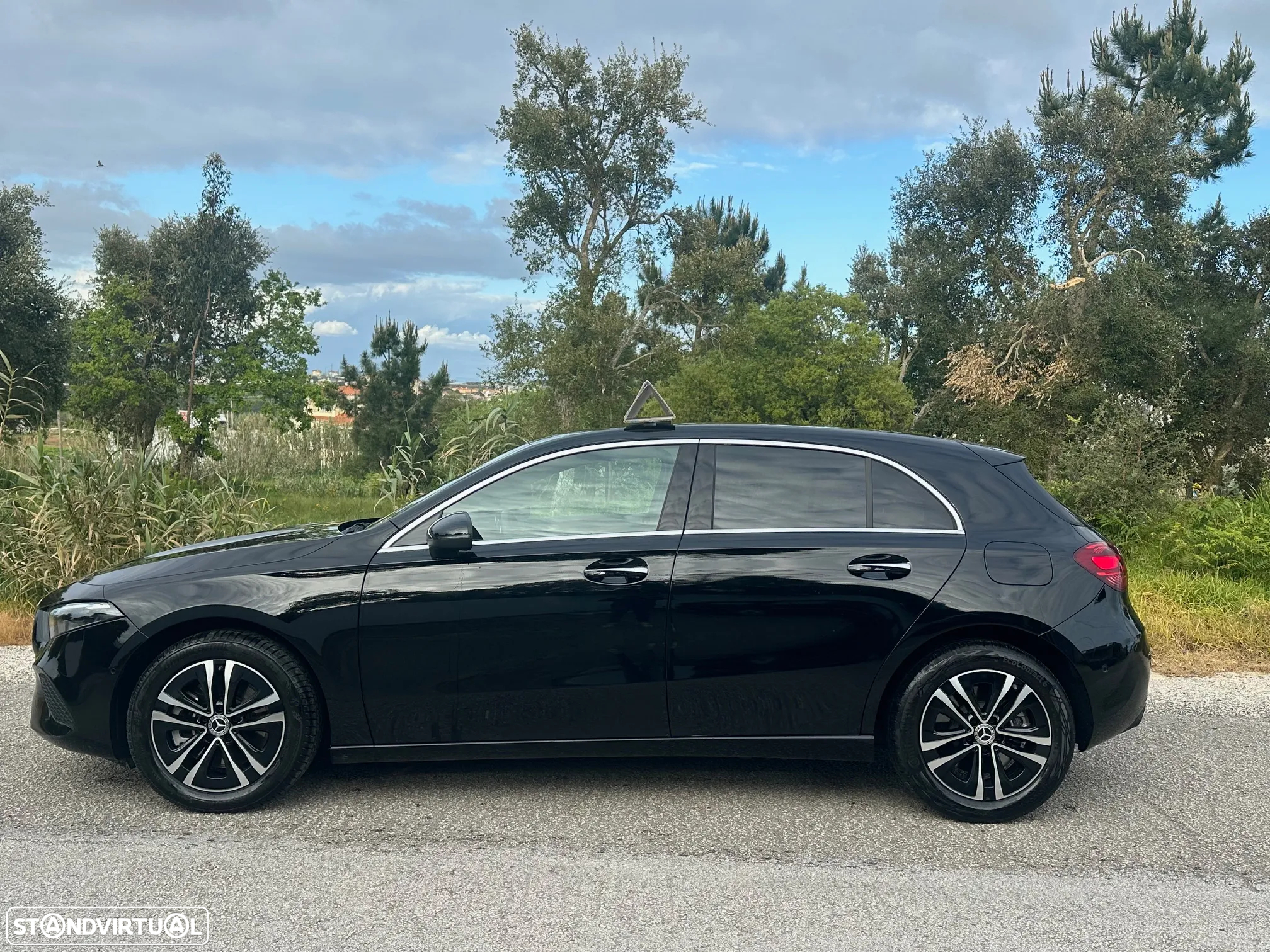 Mercedes-Benz A 250 e - 4