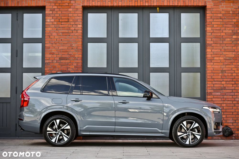 Volvo XC 90 B5 D AWD Ultimate Dark 7os - 2