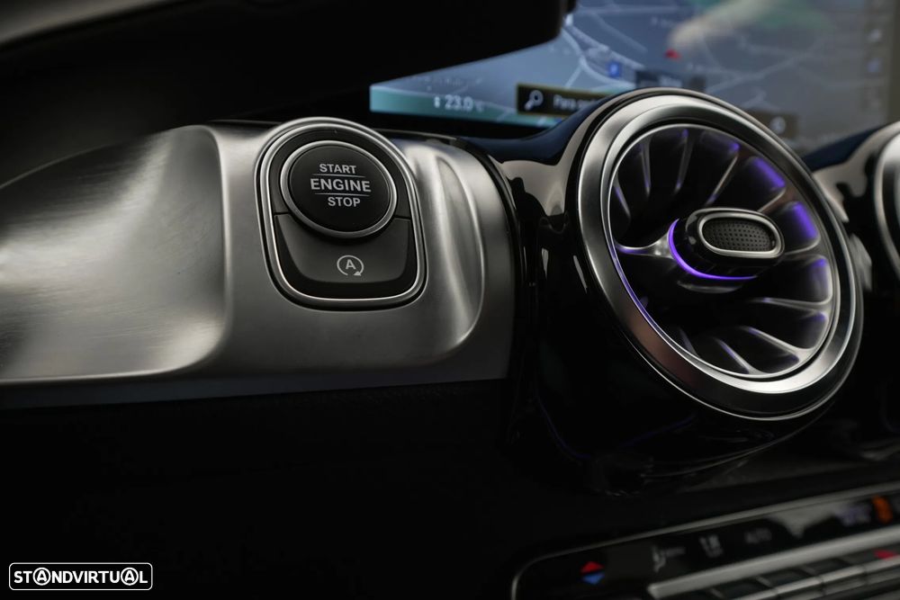 Mercedes-Benz GLB 180 d AMG Line - 23