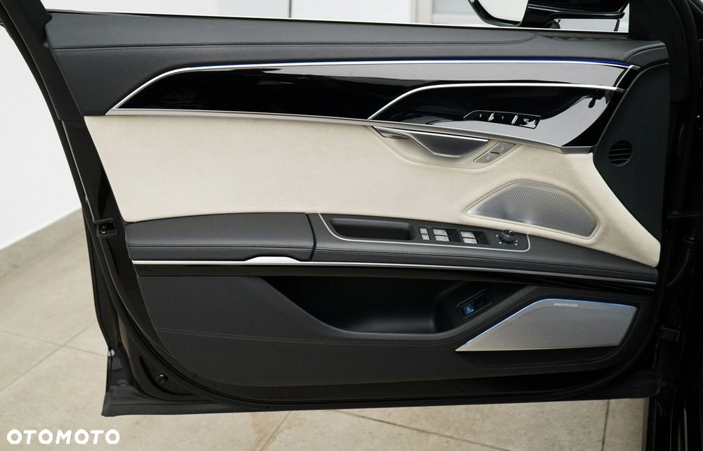 Audi A8 - 18
