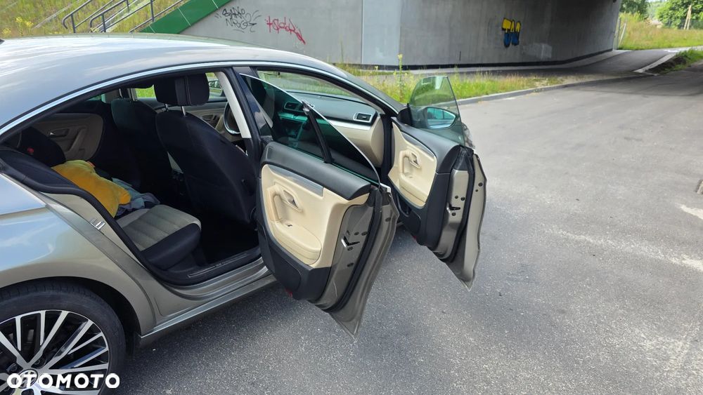 Volkswagen CC 2.0 TDI BlueMotion Technology - 13