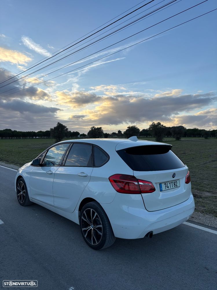 BMW 218 Active Tourer d Line Sport - 7