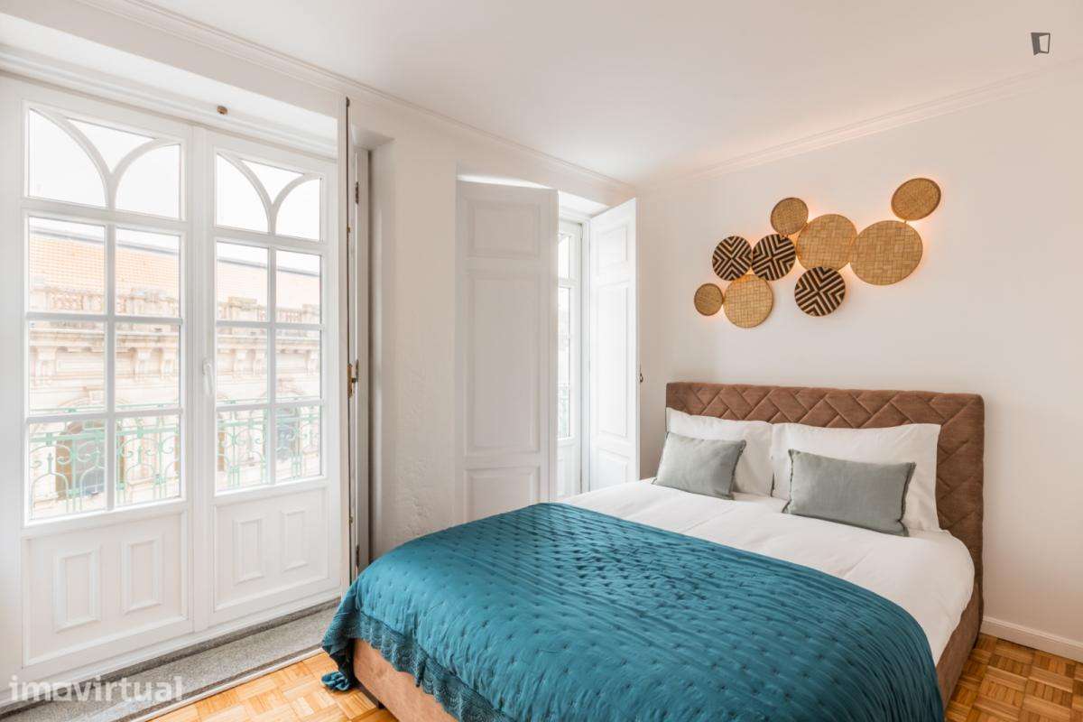 Apartamento com 3 quartos - localizado em Sé Porto - Grande imagem: 4/41