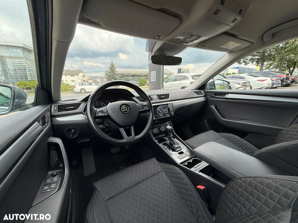 Skoda Superb 2.0 TDI DSG Ambition - 20