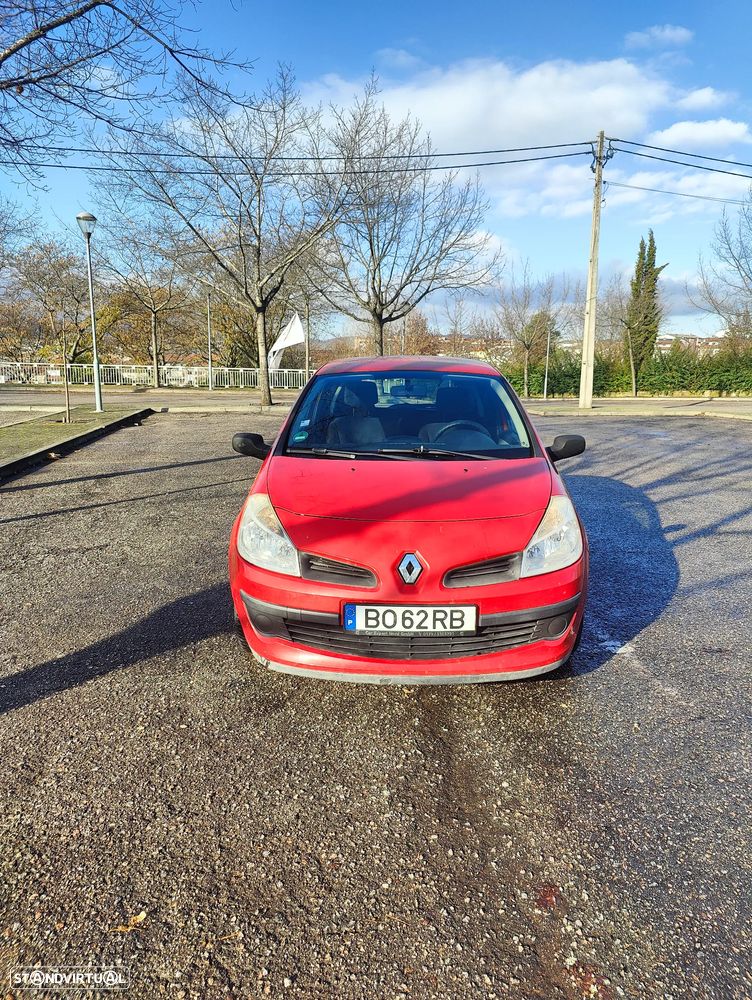 Renault Clio 1.2 16V 75 Dynamique - 11