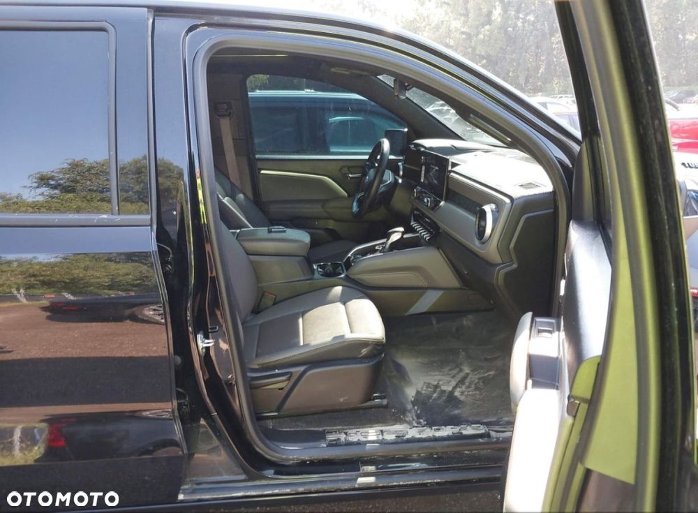 Chevrolet Colorado - 8
