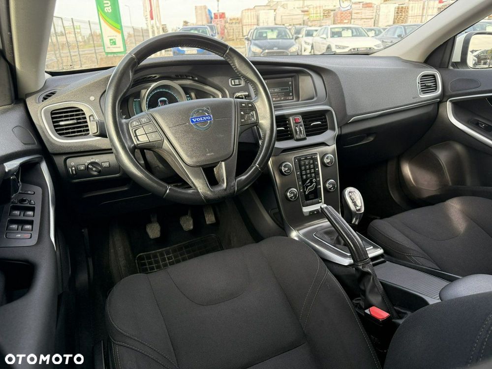 Volvo V40 - 11