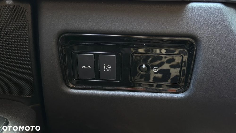 Jaguar XF 20d Prestige - 37