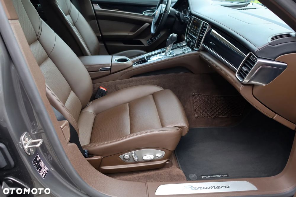 Porsche Panamera Diesel - 18