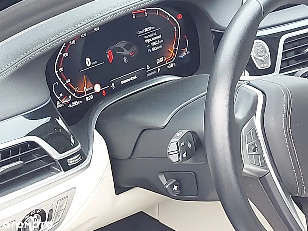 BMW Seria 7 730d xDrive - 6