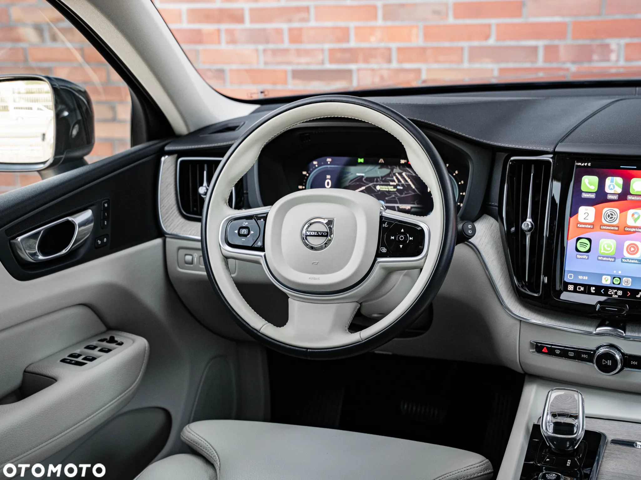 Volvo XC 60 T6 AWD Plug-In Hybrid Inscription - 32