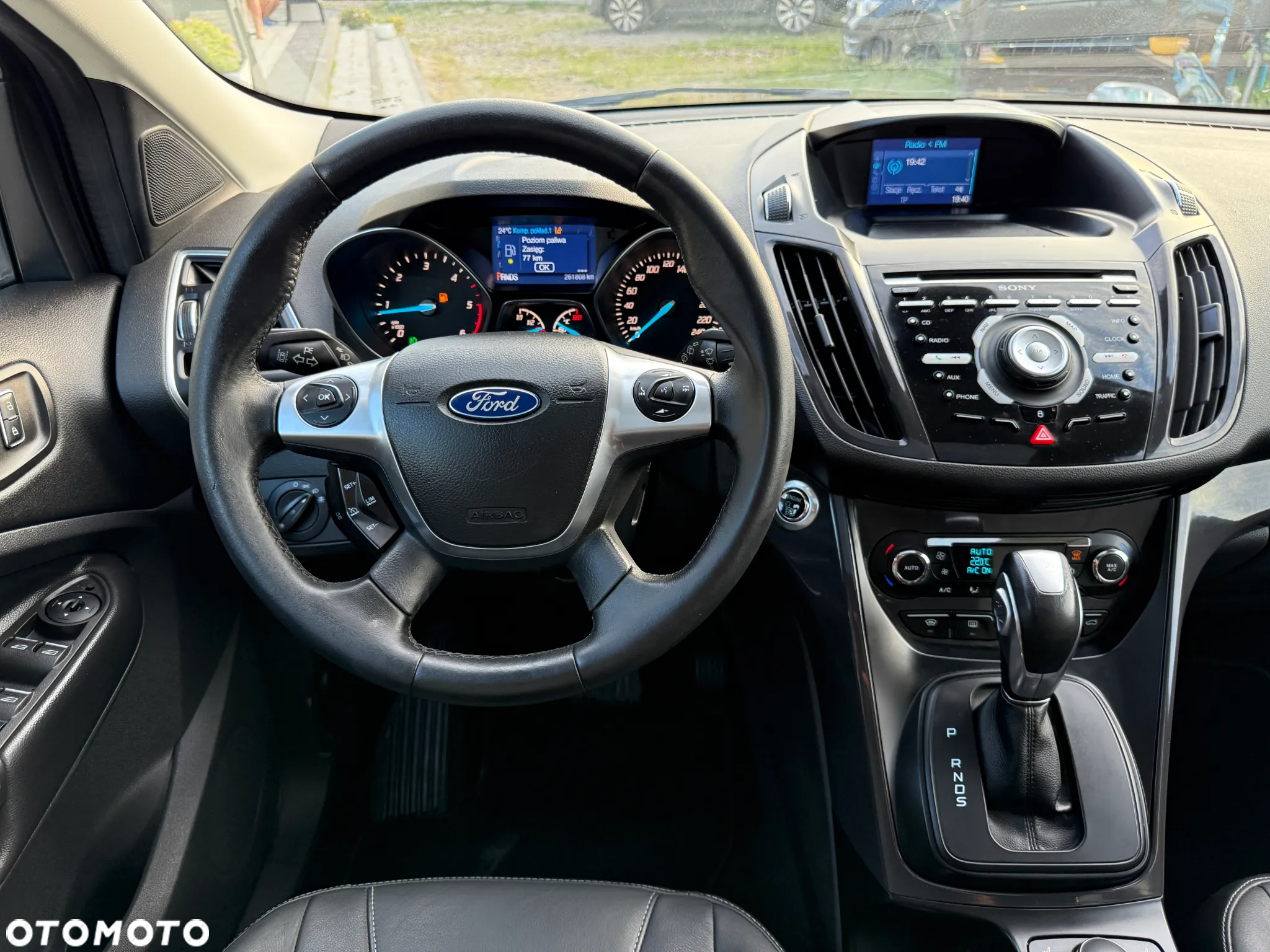Ford Kuga 2.0 TDCi AWD ST-Line - 26