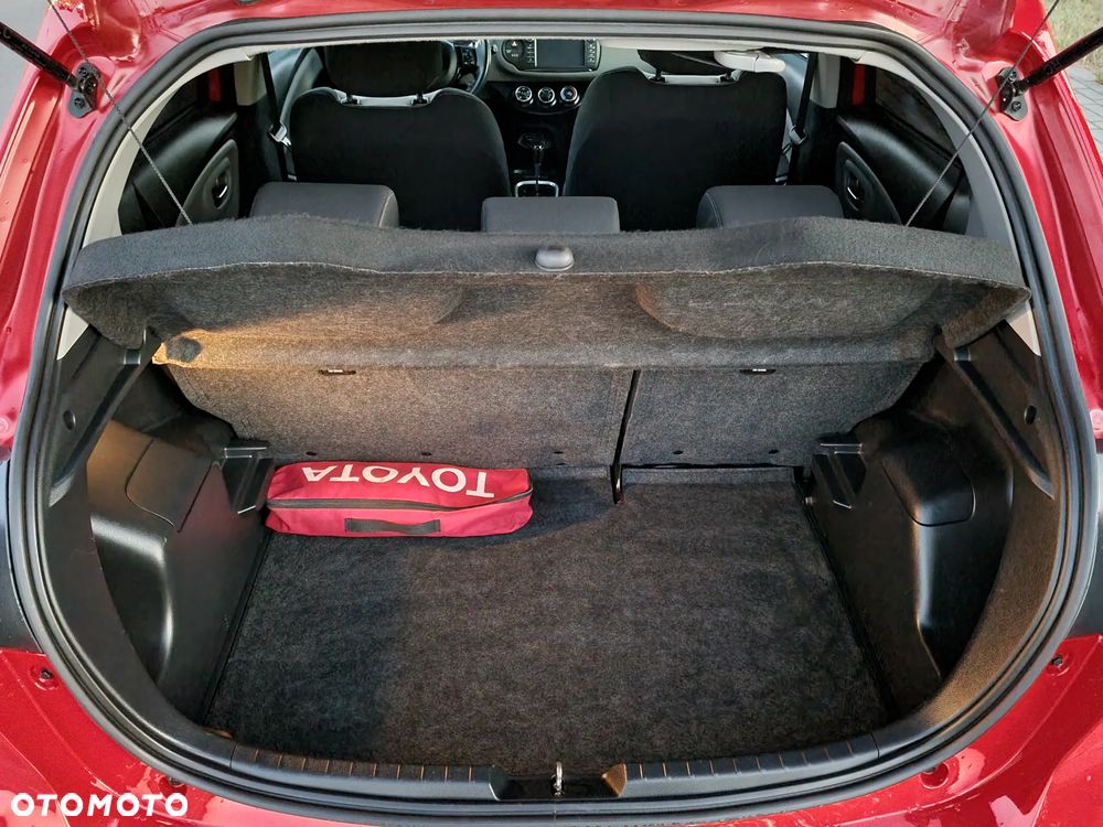 Toyota Yaris 1.5 Dynamic CVT - 14