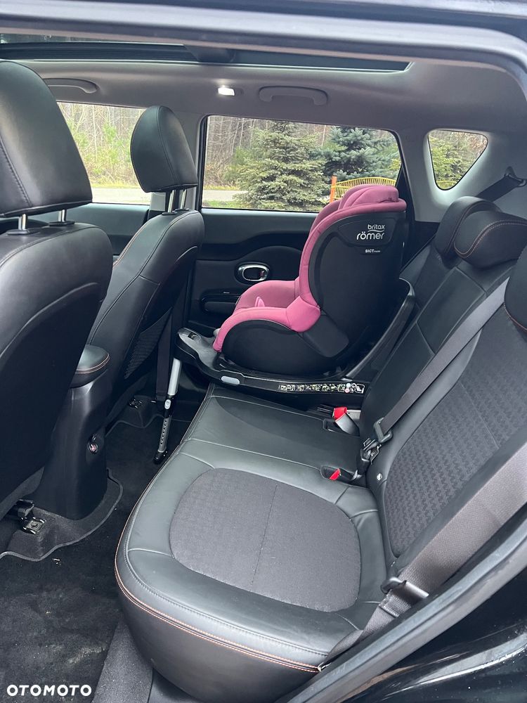 Kia Soul 1.6 T-GDI DCT Turbo - 17