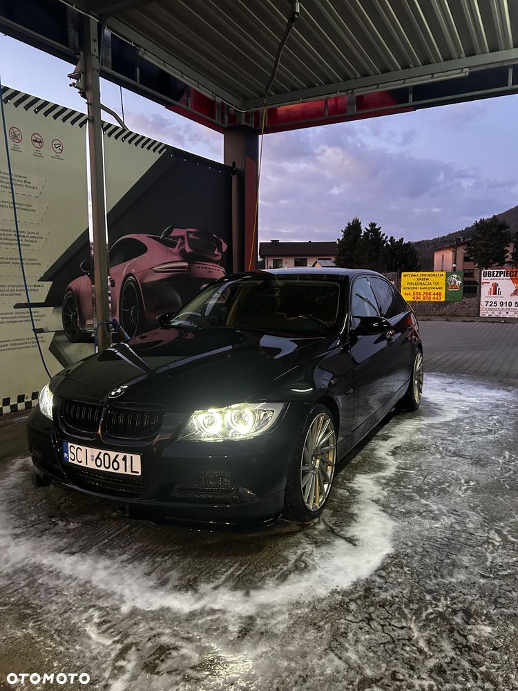 BMW Seria 3 318i - 5