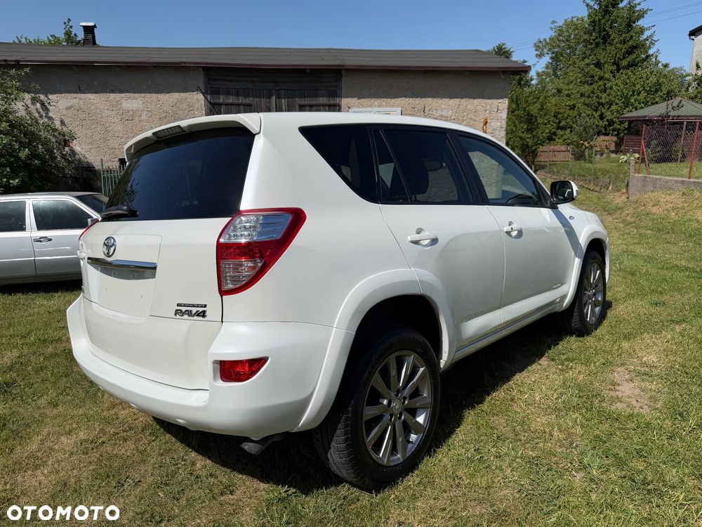 Toyota RAV4 2.2 D-4D 4x4 Executive - 5