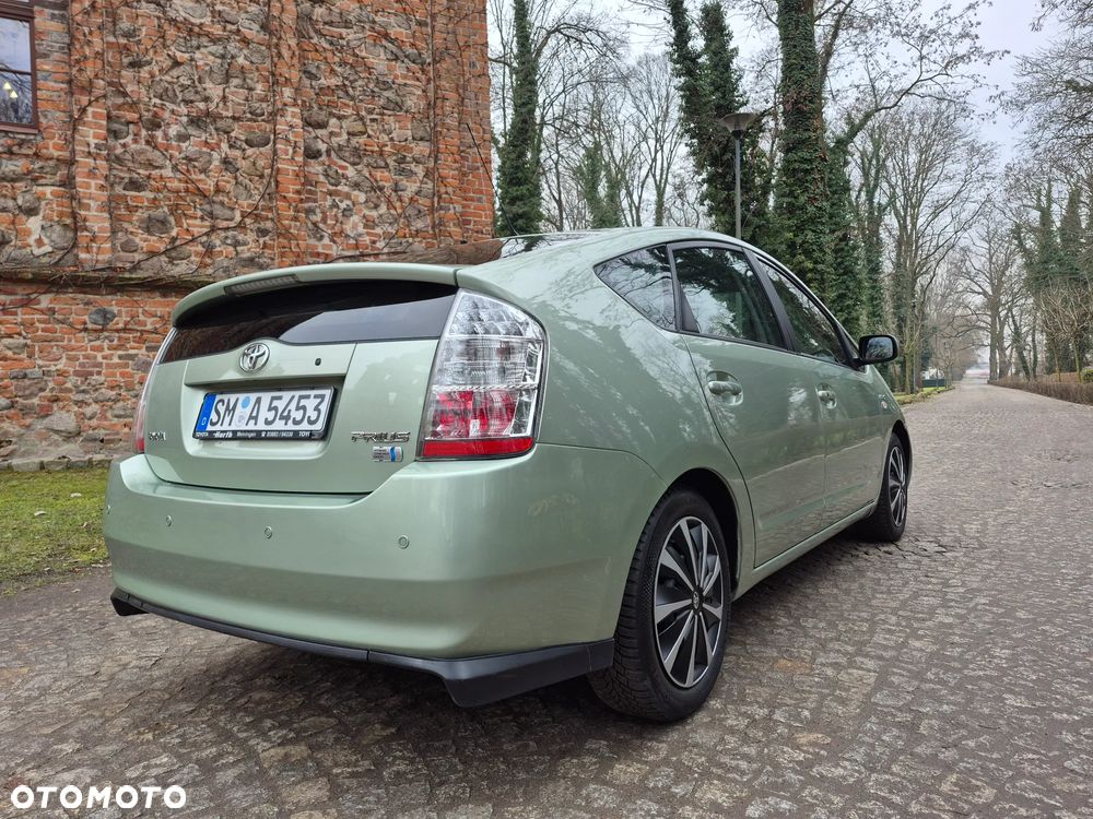 Toyota Prius 1.5 VVT-i Sol - 7