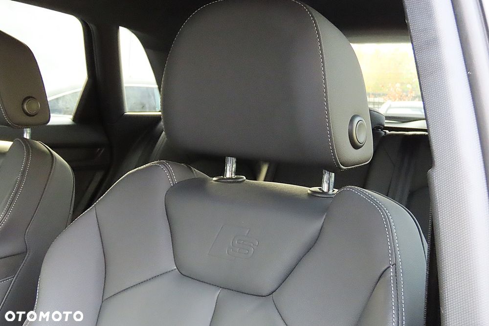 Audi Q3 40 TDI Quattro S tronic S line - 26