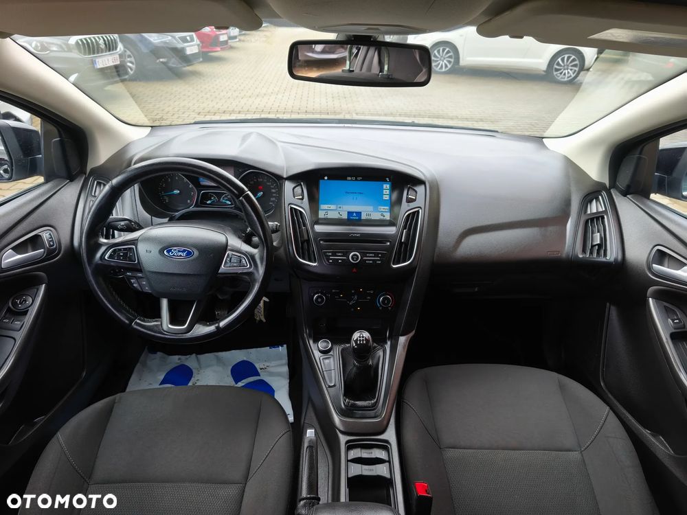 Ford Focus 1.0 EcoBoost Titanium ASS - 6