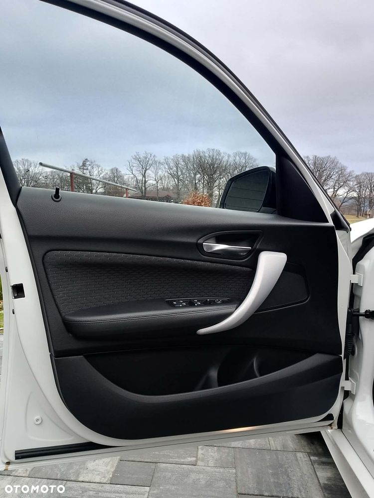 BMW Seria 1 116i Edition M Sport Shadow - 4