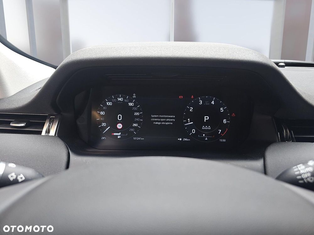 Land Rover Discovery Sport - 20