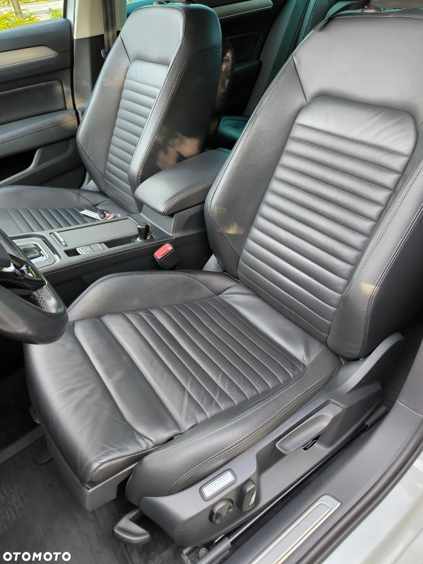 Volkswagen Passat 1.8 TSI BMT Highline DSG - 16