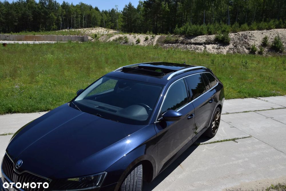 Skoda Superb 2.0 TDI SCR 4x4 Ambition DSG - 3