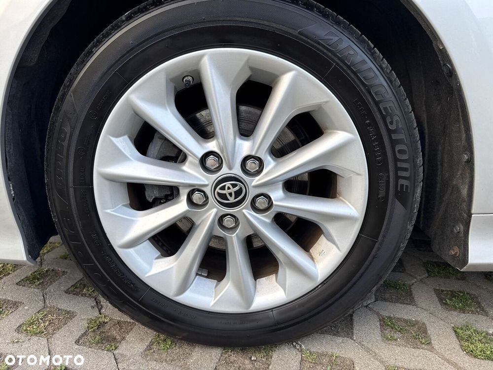 Toyota Corolla 1.8 Hybrid Comfort - 18