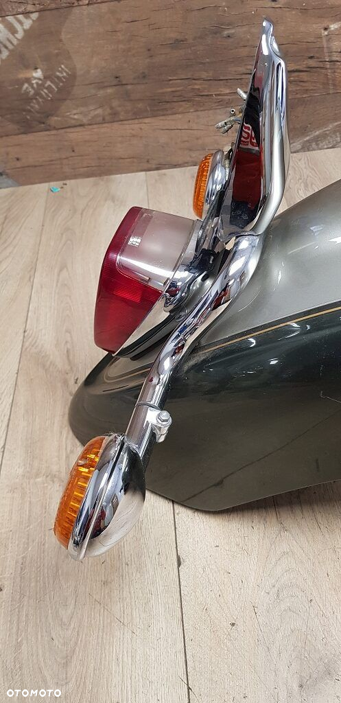 Błotnik lampa listwa kierunkowskazy XVS1100 Drag Star Classic - 9