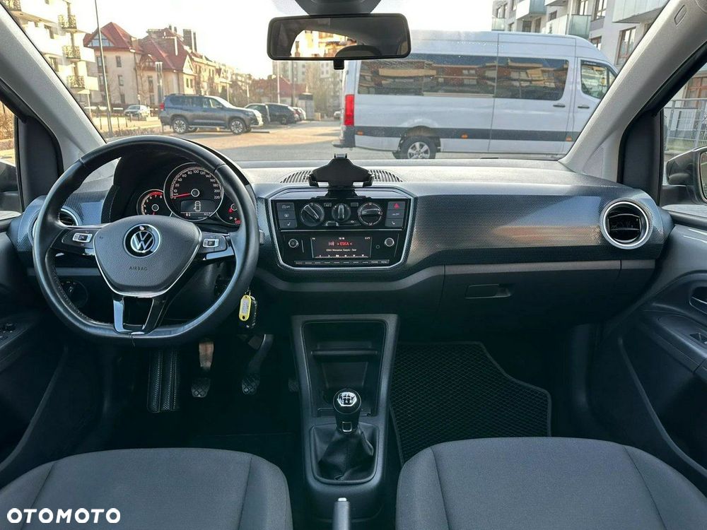 Volkswagen up! 1.0 Black Style - 16