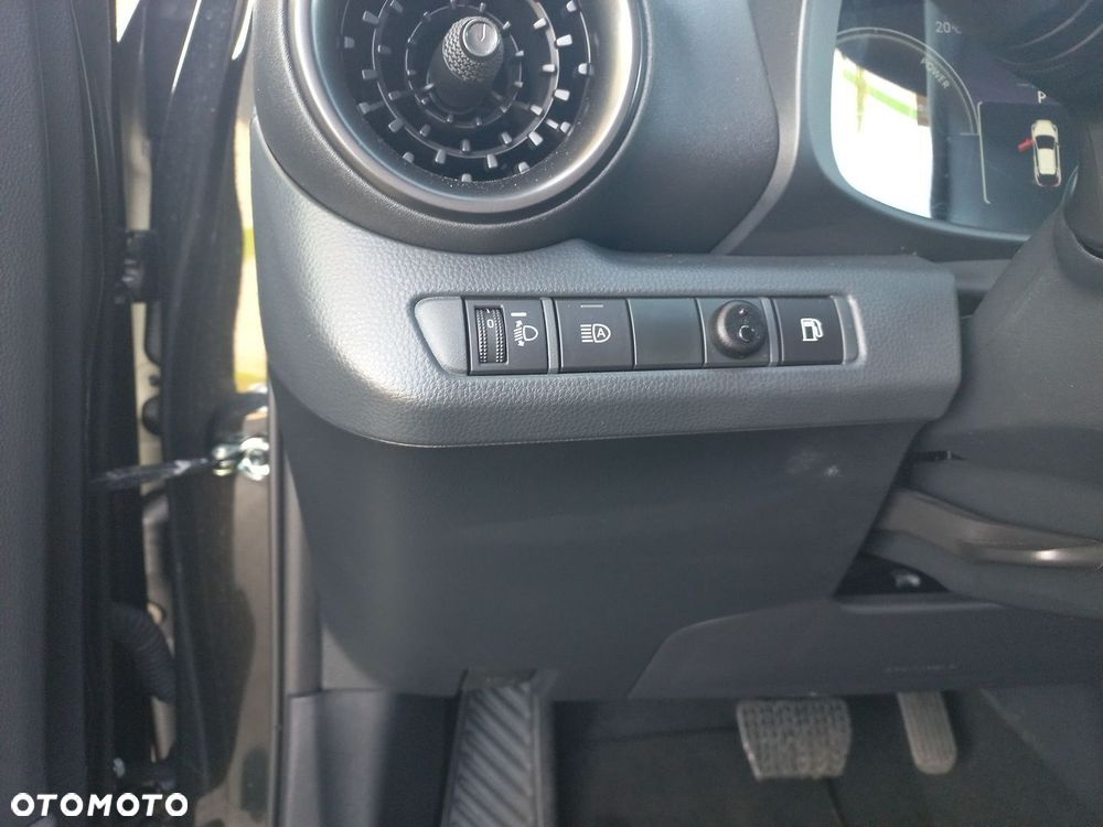 Toyota C-HR 1.8 Hybrid Comfort - 18