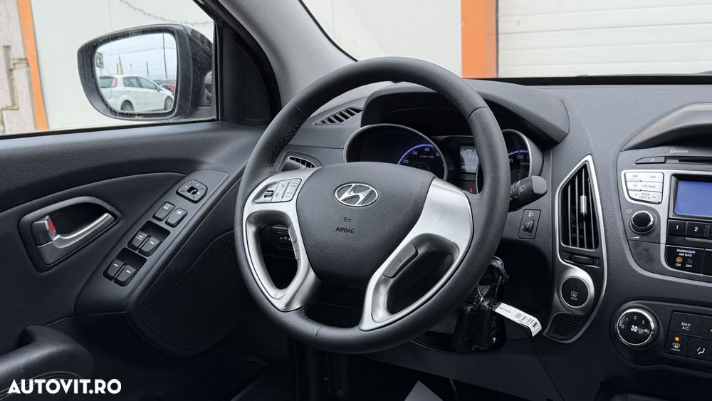 Hyundai ix35 - 14