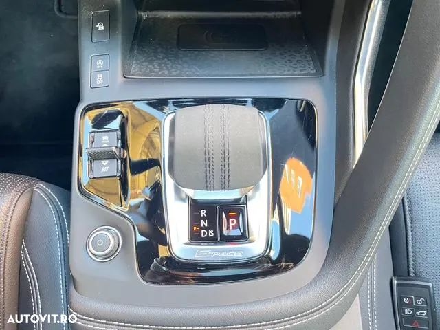 Jaguar E-Pace P200 AWD R-Dynamic Black - 33
