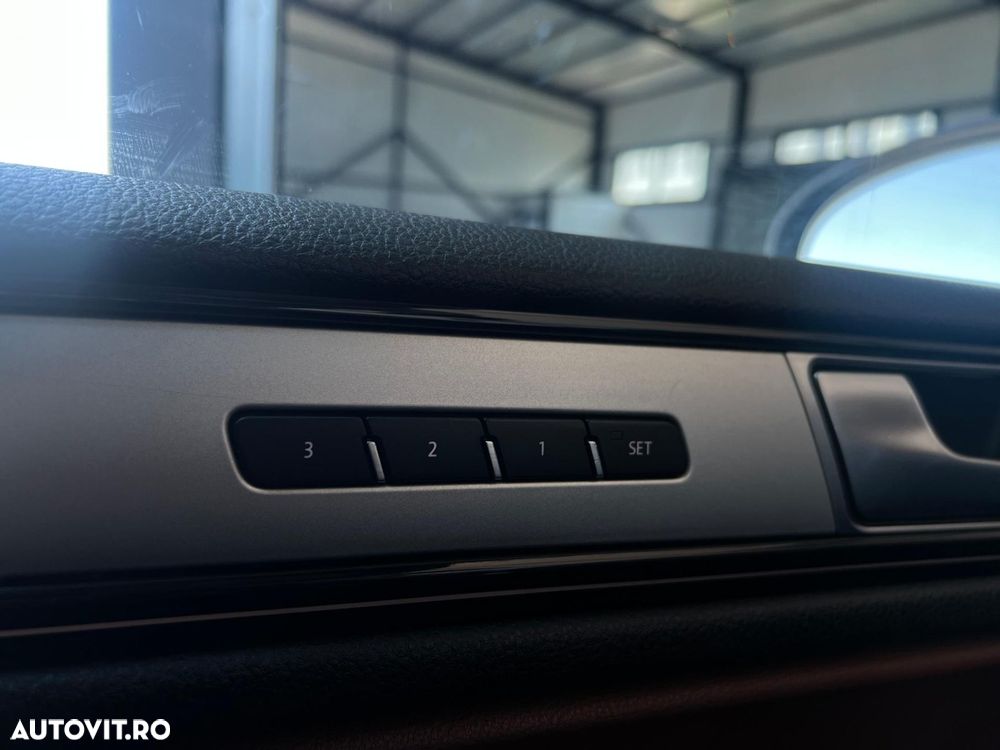 Volkswagen Touareg - 18