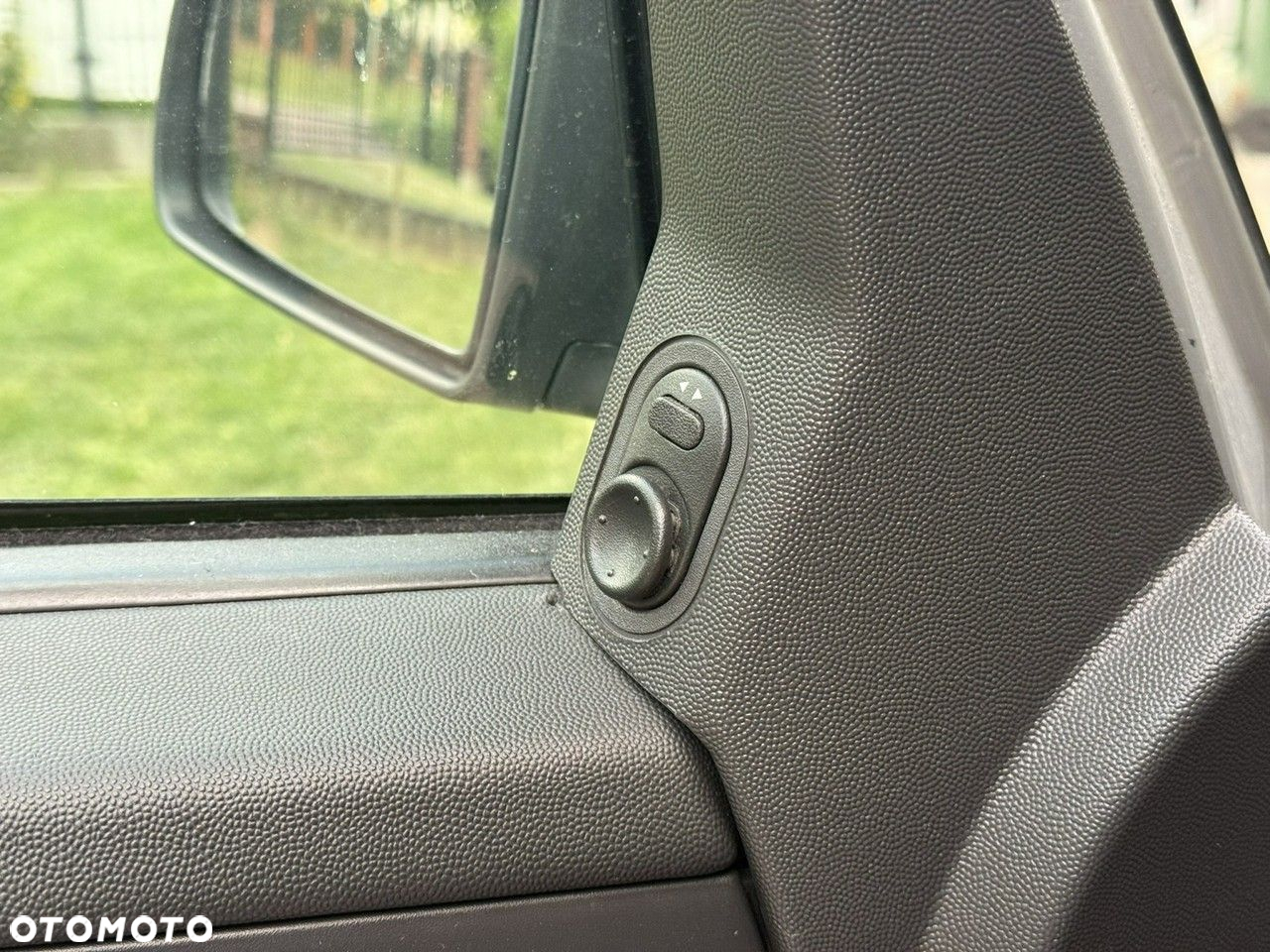 Opel Meriva - 24